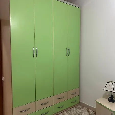 Martin Ferraj Riviera Apartamento Vlorë