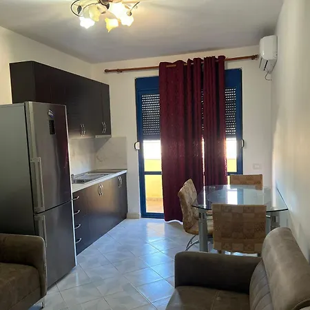Martin Ferraj Riviera Vlorë